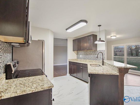 3rd image of 144 Tammy Gaines Ln