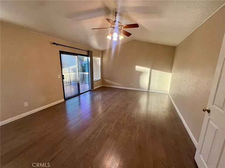 2909 Dorchester Cir — Photo 19