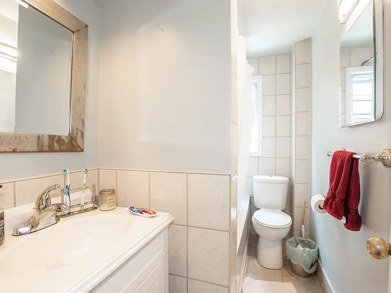 62 Garnet St — Photo 12