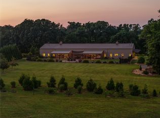 13817 N Mount Olive Rd, Gravette, AR 72736