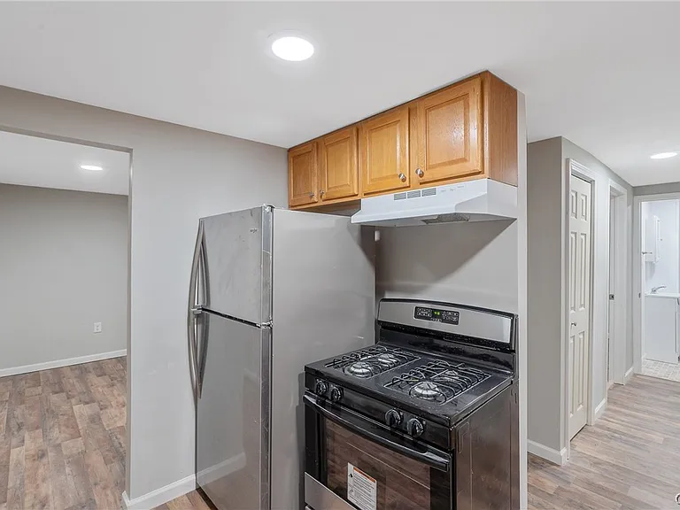 95 Ontario St #1 — Photo 4