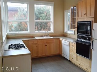 2025 SE Taggart St UNIT A, Portland, OR