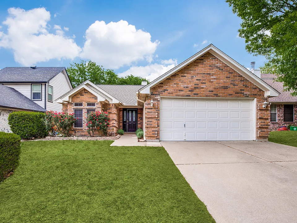 5816 Stone Meadow Ln