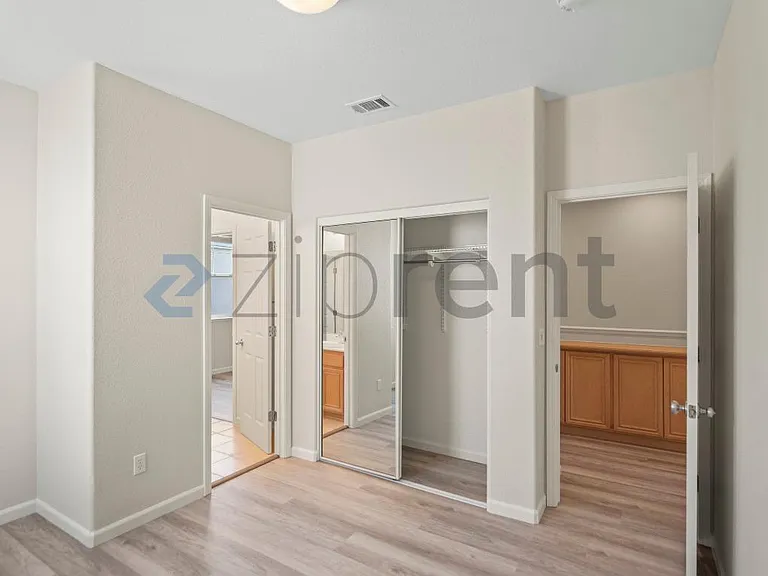 1611 Summer Ln — Photo 26
