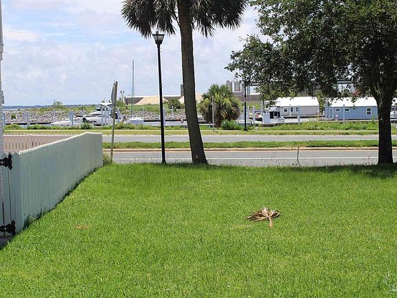 5th image of 400 Blk Bayfront Pkwy
