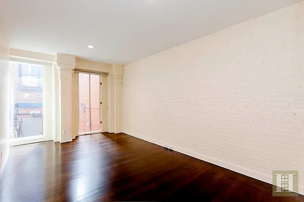 Rented by Halstead Real Estate | media 15