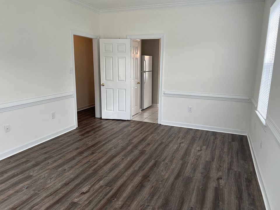 NEW LVP Flooring
