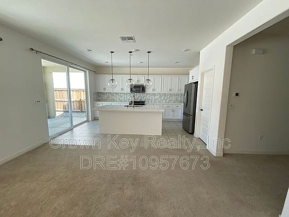 5th image of 17555 Capricorn Ct