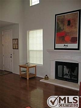 4th image of 6660 Shady Glen Cir