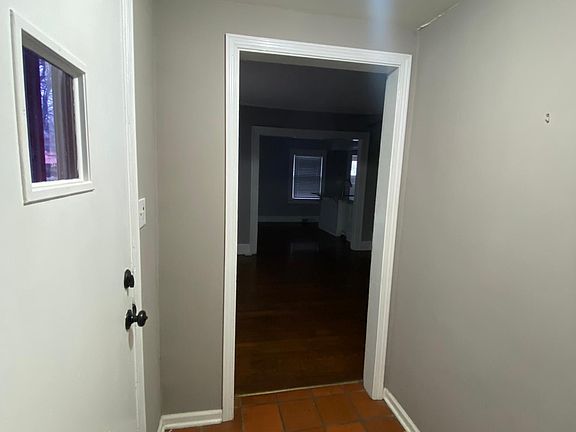 2nd image of 5723 Holmes St
