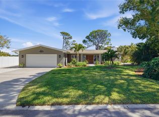154 Carlyle Dr, Palm Harbor, FL 34683