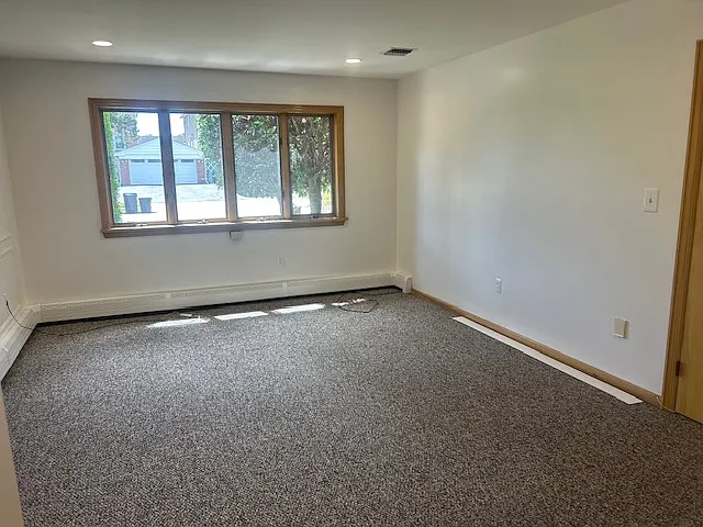 201 Franklin St #2 — Photo 10