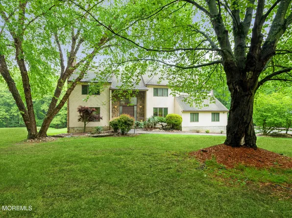 7 White Rock Terrace, Holmdel, NJ 07733