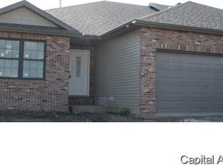 2901 Sandy Ln, Springfield, IL 62711