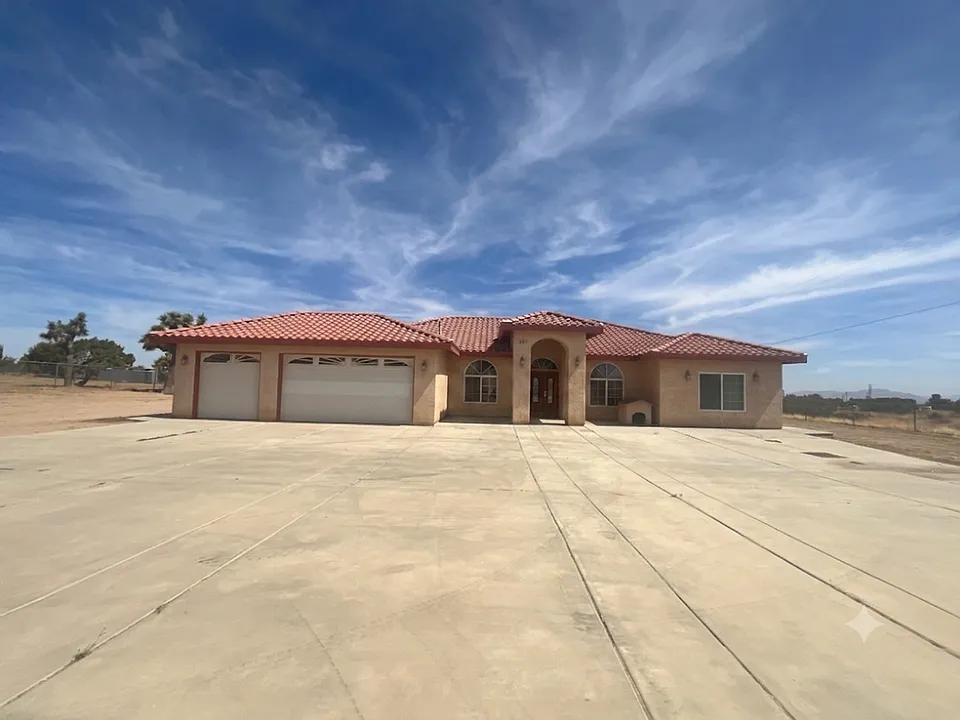 8744 Mono Rd