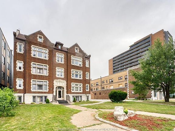 4th image of 1382 Ouellette Ave #7