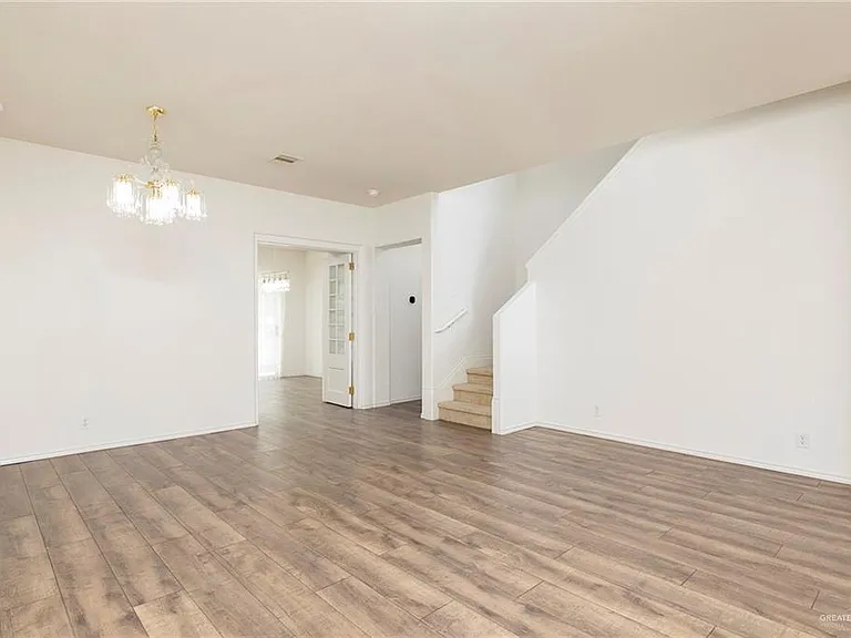 1505 Candy Ln — Photo 4
