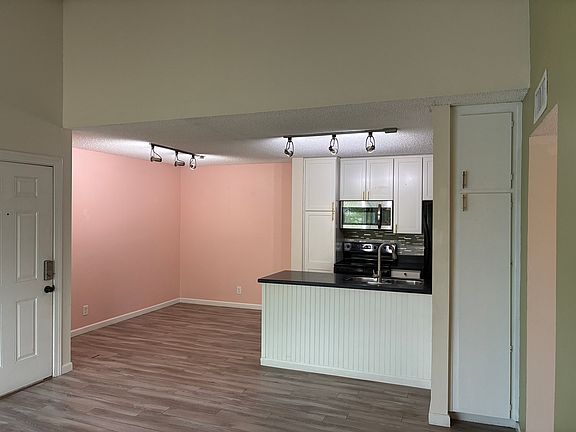 5th image of 8055 E Thomas Rd Unit L204