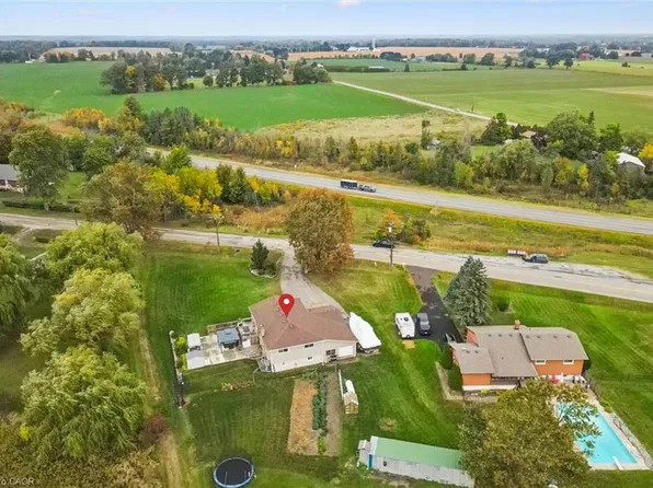 1211 Old Highway 8 Hwy, Hamilton, ON L0R 1Z0