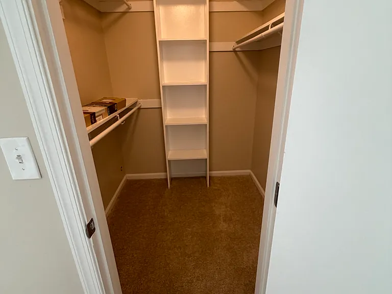 4422 Segovia Ct — Photo 25