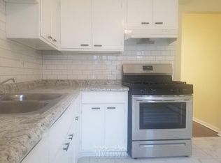 5519 N Campbell Ave #C, Chicago, IL 60625