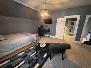 1010 Franklin St #B, Columbus, IN 47201