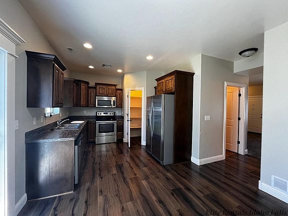 1865Roy+(3)_11212025