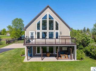 1120 Park Rd, Madison Lake, MN 56063