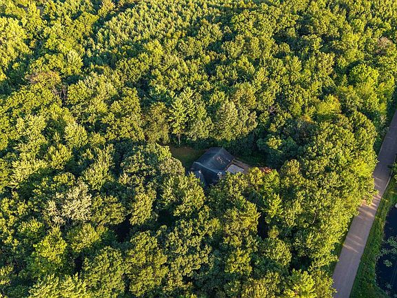 4th image of 203739 YELLOW BIRCH ROAD