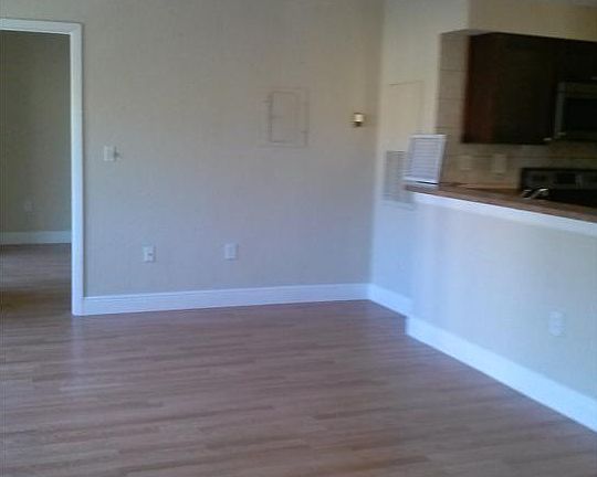 4th image of 2445 SW 18th Ter APT 918