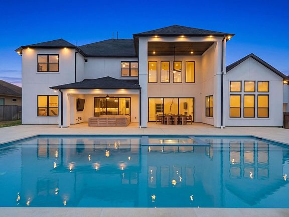 2nd image of 4906 Lagos Lagoon Ct