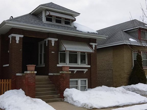 3rd image of 1839 Highland Ave