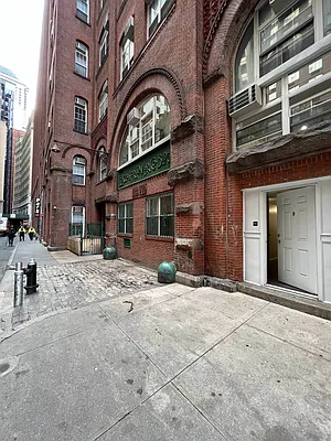 Rented by Kole Group | media 11