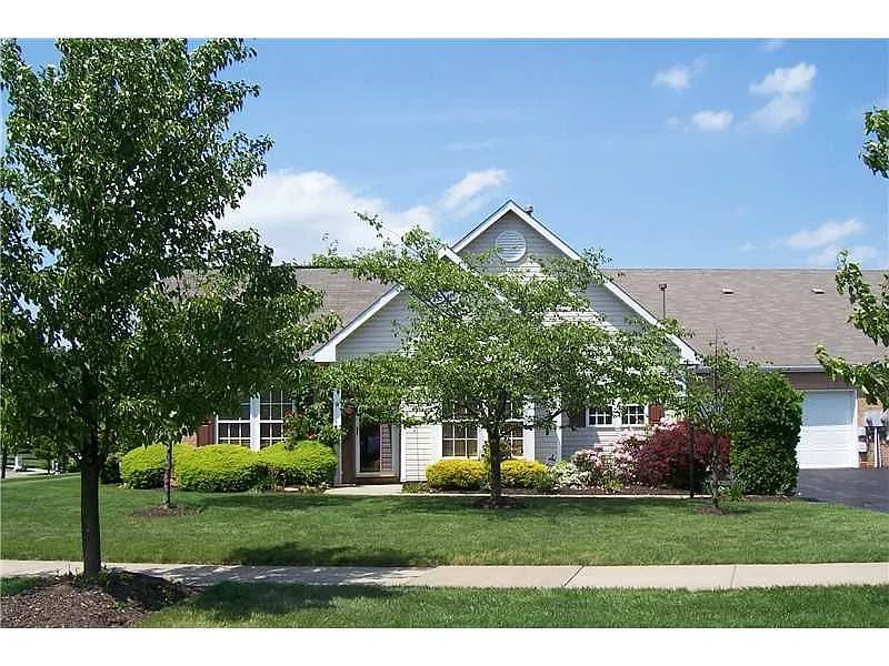 3002 Warwick Ct photo 1