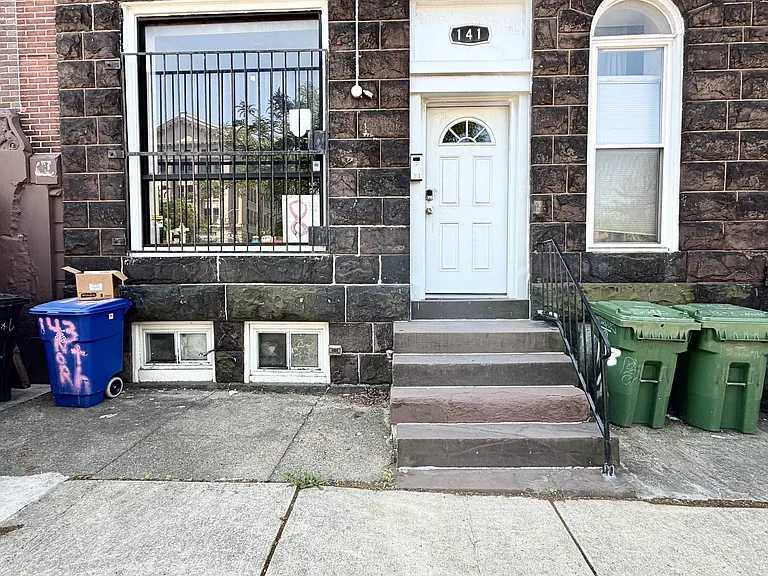 141 E North Ave #3 — Photo 9