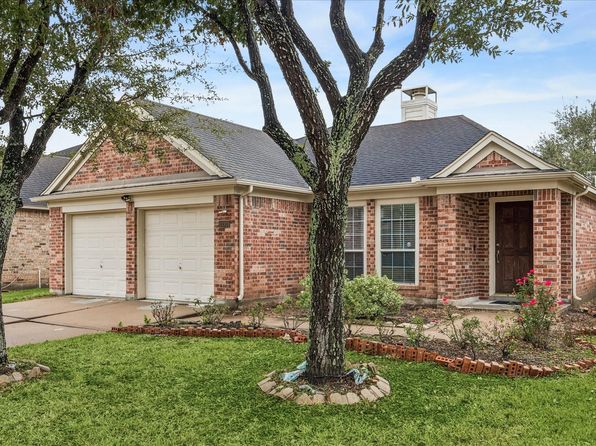 11914 White Water Bay Dr