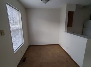 189 W Hickory Point Rd #173-2, Decatur, IL 62526