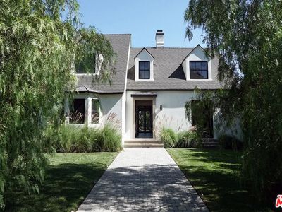 1444 N Genesee Ave, Los Angeles, CA, 90046