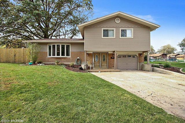 1st image of 15008 El Vista Ct