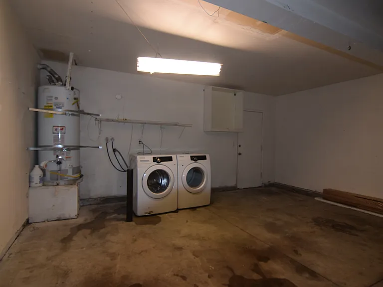 37522 Monarch St — Photo 23
