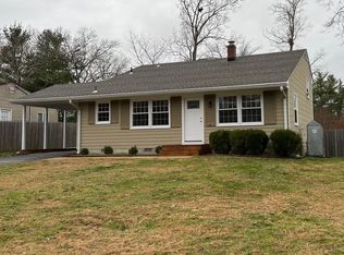 16 Sutton Pl, Toms River, NJ 08755