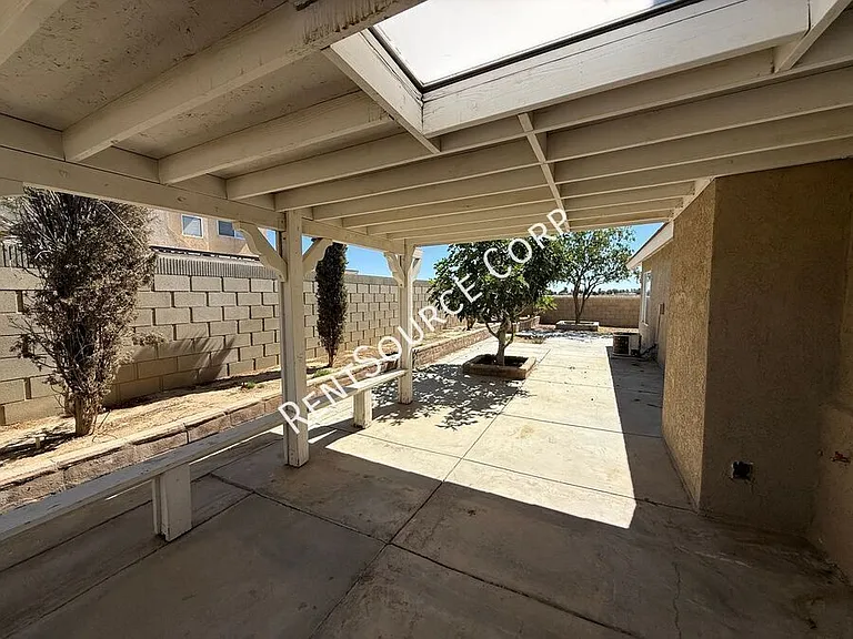 2501 Summerchase Ave — Photo 21