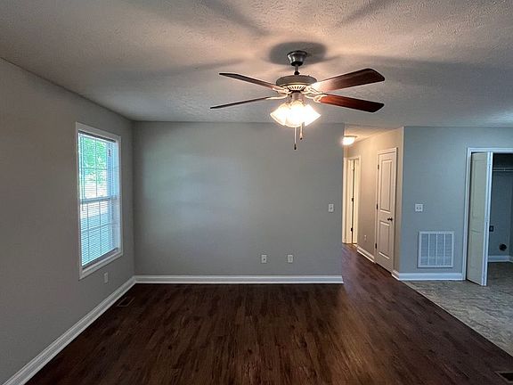 3rd image of 415 Upper Stone Ave #415B