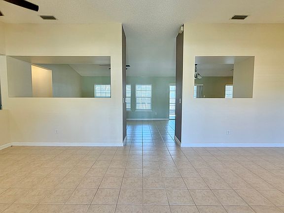 3rd image of 73 Leaver Dr