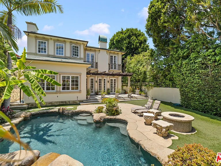 314 N Palm Dr — Photo 44
