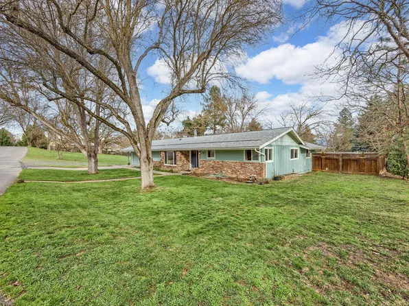530 Woodberry Ln, Jacksonville, OR 97530