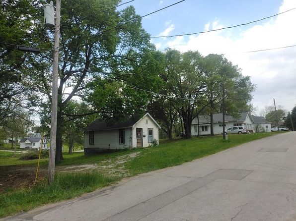 400 W 7th St