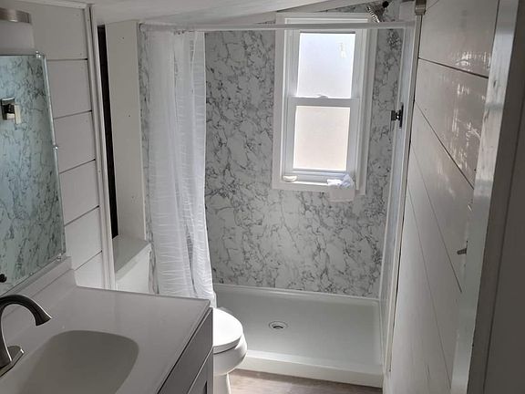 Walk in shower
