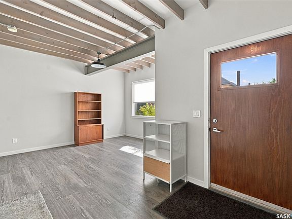 3rd image of 313 D Avenue S #3
