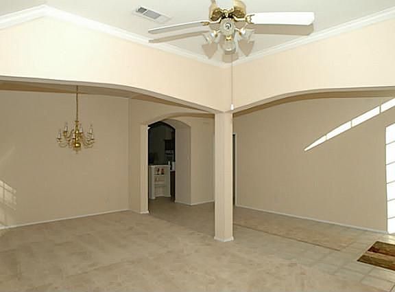 5th image of 1852 Andress Dr